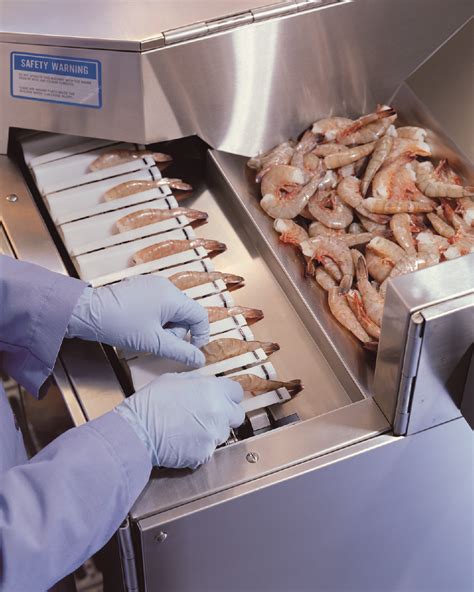 how are prawns peeled in a factory